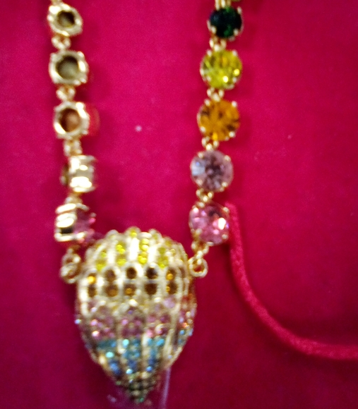 Kurt Geiger Colorful Eagle Head Necklace (BRAND NEW) - Picture 2 of 5